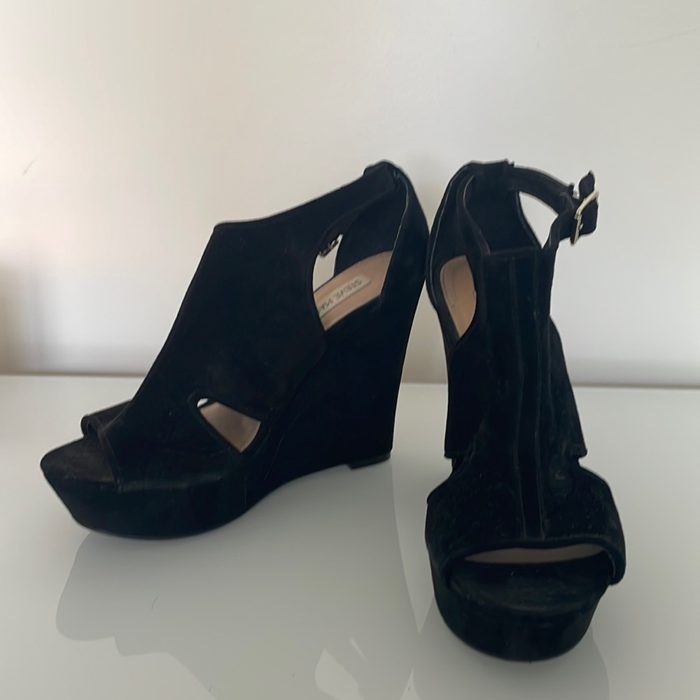 Black Steve Madden Wedges